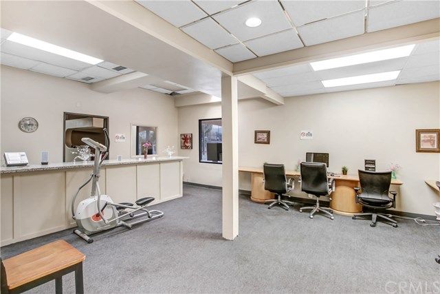 1175 Center St, Riverside, CA 92507